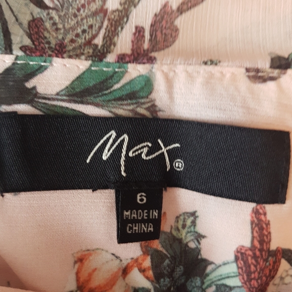 Max Tank Top - Picture 3 of 4